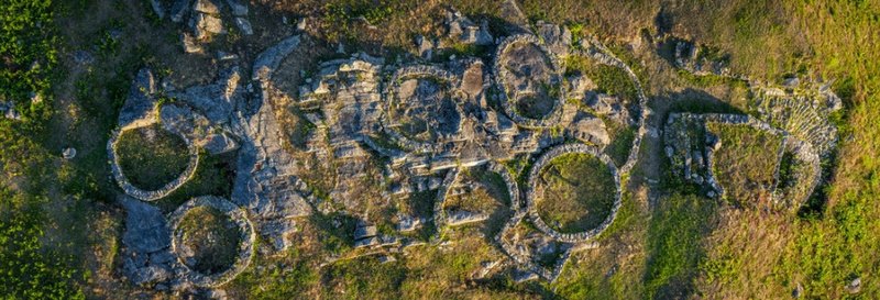 Os Castros, escepcionais miradoiros en paisaxes de lenda