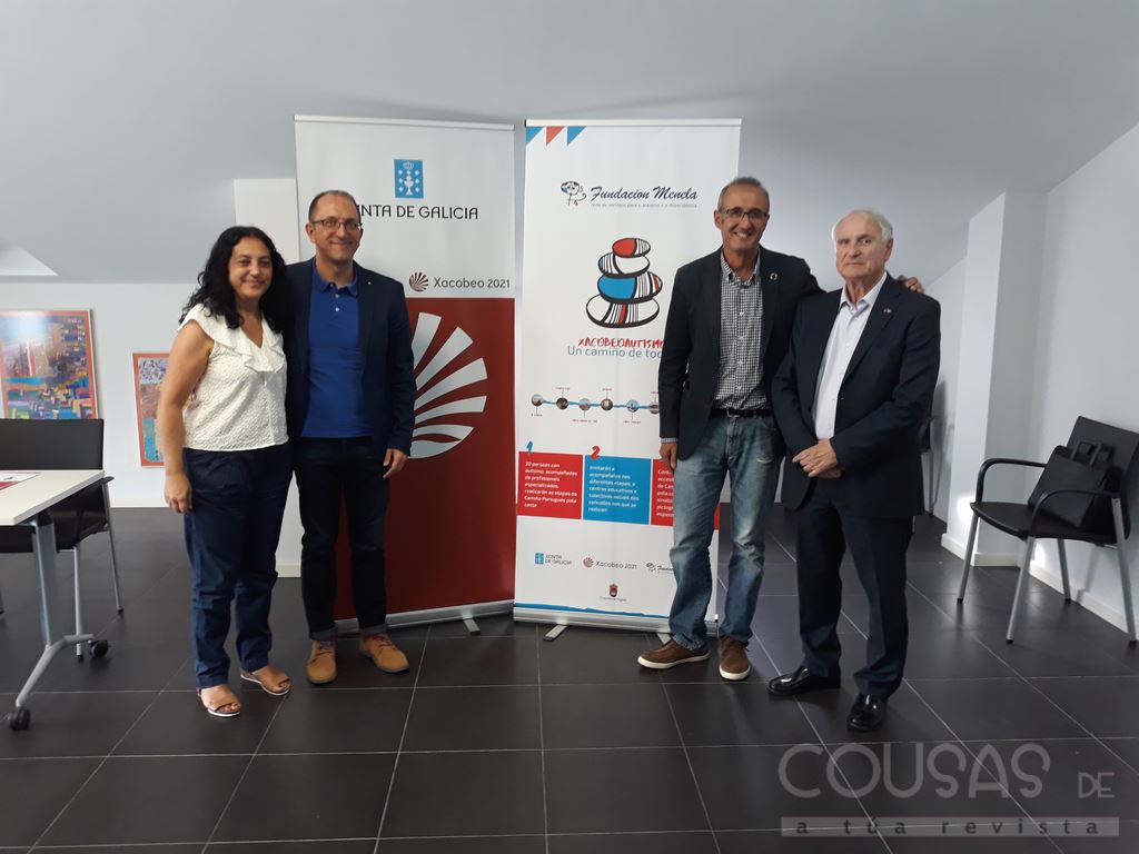 Persoas con autismo da Fundación Menela fan o Camiño Portugués da Costa