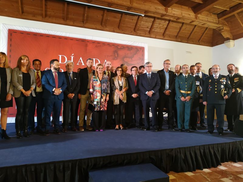 Silva reclama en Baiona, no Día da Hispanidade, rachar co proteccionismo e liderar un novo modelo "que tenda pontes" e garanta "un futuro integrador"