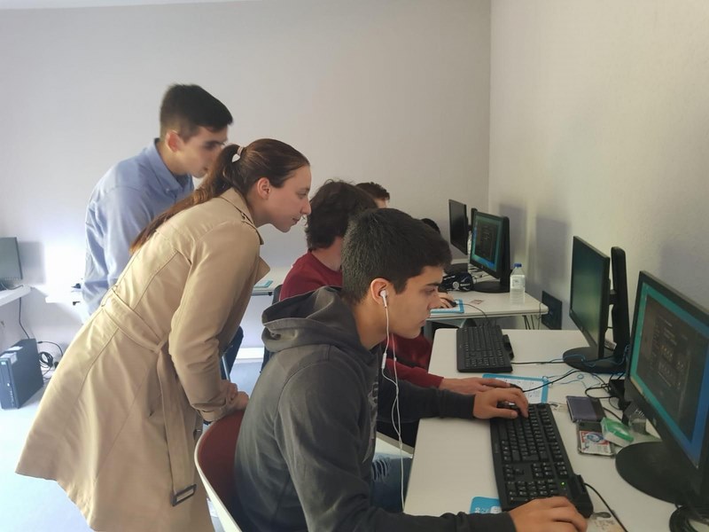 O primeiro torneo autonómico do videoxogo League of Legends comeza no espazo xove de Lalín