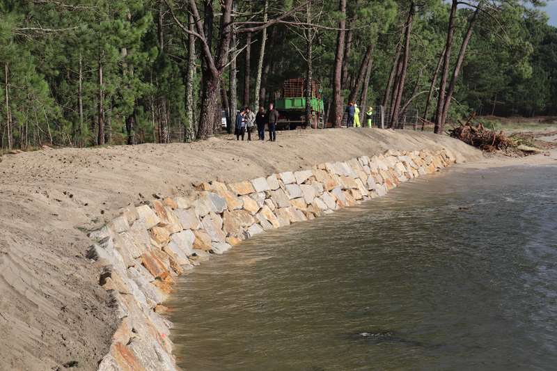 Costas do Estado remata na Guarda a escollera provisional de protección da praia Lamiña-Forte