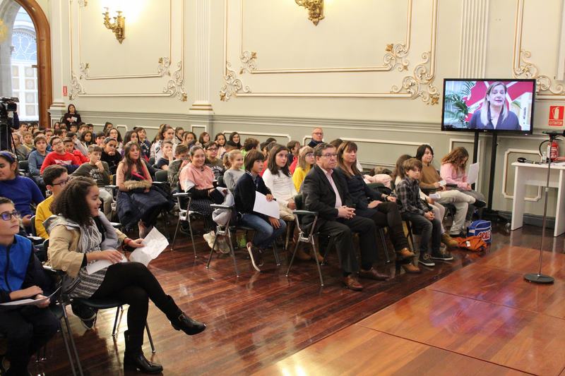 Sustentabilidade, reciclaxe e aposta polo medio ambiente, eixos principais das 14 cooperativas creadas polas nenas e nenos de "Depoemprende na Escola"