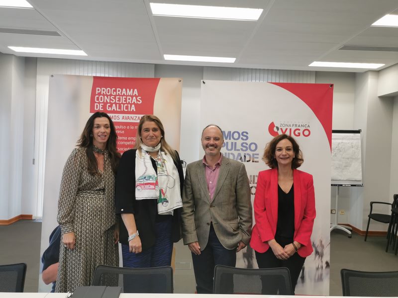 Regades inaugura a terceira mesa de traballo do programa Mulleres Conselleiras en Galicia