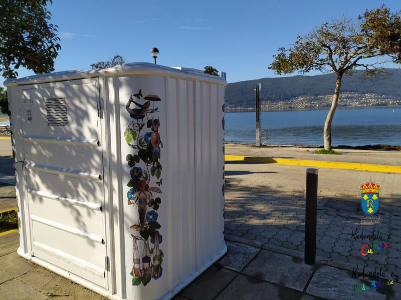 Exposición ó natural de Alba Casanova Fernández na praia de Cesantes