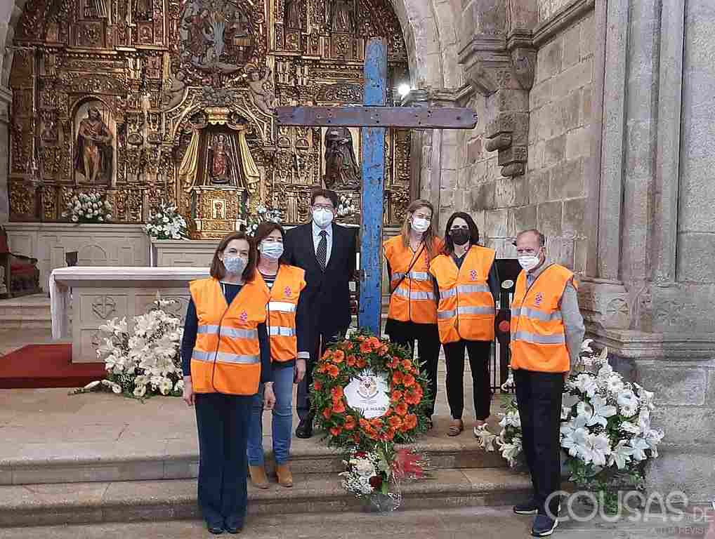 A Cruz de Lampedusa peregrina desde Vigo a Baiona por mar
