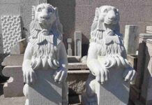 A réplica do templete do arquitecto Palacios para Metro-Madrid faise no Porriño