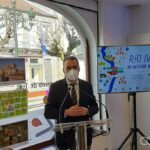 Cabaleiro na inauguración oficina turismo tui