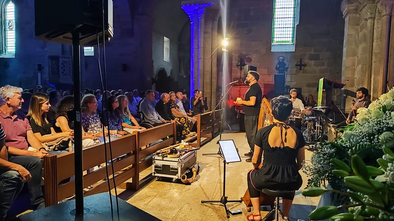 Baiona homenaxea aos mariños baioneses que participaron na primeira volta ao mundo