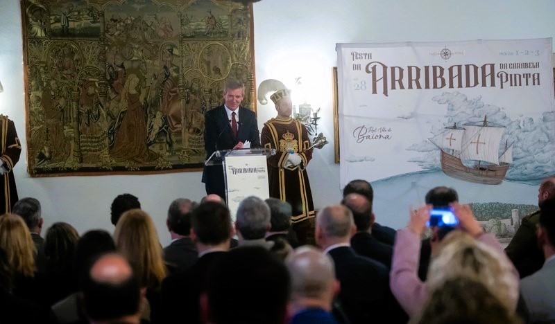 o-presidente-da-xunta-presente-tamen-no-acto-conmemorativo-do-531-aniversario-da-chegada-da-carabela-pinta-ao-porto-baiones
